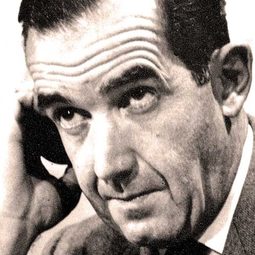 Edward R. Murrow - 卡拉絲：愛與樂交纏演員 飾演Self (archive footage)