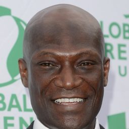 彼得·曼薩赫 - 凱文·哈特：現在要怎樣？演員 飾演African Dictator