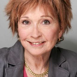 Marion Game 飾演 Huguette