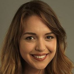 賽達·土克曼 飾演 Seda