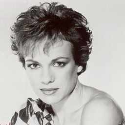 Marine Jahan - 狠將奇兵演員 飾演'Torchie's' Dancer