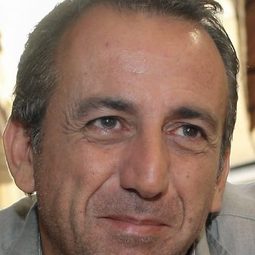 Didier Ferrari - Queen to Play演員 飾演Jacky