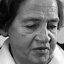 Andrée Tainsy 飾演 Princesse Czerry