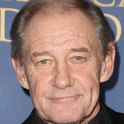 丹尼·文森 - 薩凡納的晨曦演員 飾演Little Doug