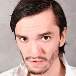 康姆·卡斯楚 飾演 La Taupe