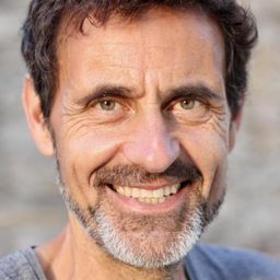 Eric Soubelet - 特種部隊演員 飾演Patron De La Duse