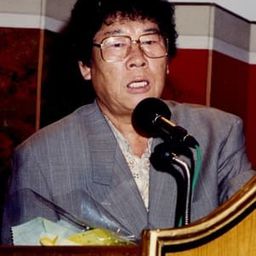 Seo Jeong-min - 情色屋簷下編劇