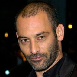 阿什拉夫·巴姆 飾演 Abu Rushd