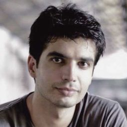 Aman Uppal 飾演 Mattoo