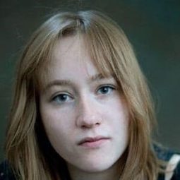 Agathe Schlencker 飾演 Cindy