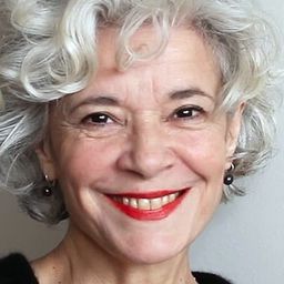 Mona Heftre 飾演 Mrs. Meurisse