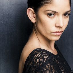 Fernanda Tapia 飾演 Fresca