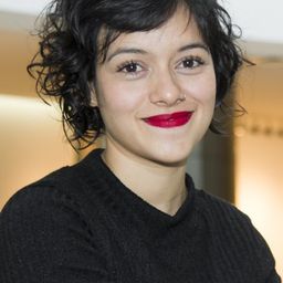 傑里·雷亞特吉 飾演 Janice