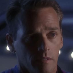 Richard Anthony Crenna 飾演 Soldier
