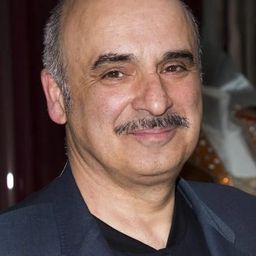 Peter Polycarpou 飾演 Domingo Mercante