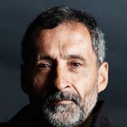 赫爾曼·德席爾瓦 飾演 Indalecio