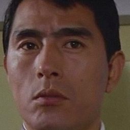 南廣 - 南太平洋波高し演員 飾演