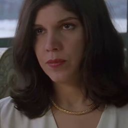 Jo Bates 飾演 Sheryl Hopkins