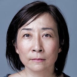 太田莉菜 飾演 Visitante 2