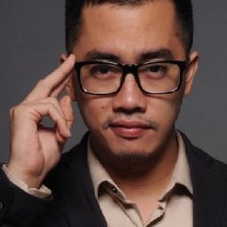 丹尼斯·阿德西斯瓦拉 飾演 Mamet