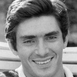 Sami Frey - 家庭生活演員 飾演Emmanuel