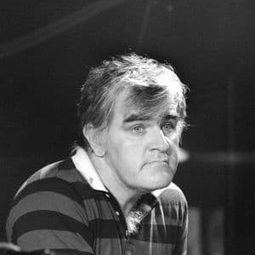 Ian Stewart - The Bad Sister演員 飾演Mr Elliott