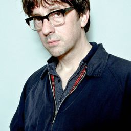 Graham Coxon 飾演 Self