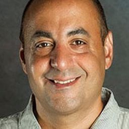 Danny Plaza - 殺戮房演員 飾演Luis