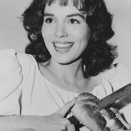 Zohra Lampert 飾演 Mrs. Liebman