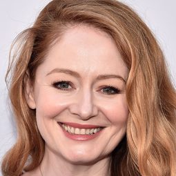 米蘭達·奧圖 - 孤獨的南方演員 飾演Meredith Appleton