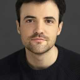 Simon Daniel Boisvert 飾演 Journaliste canadien #4