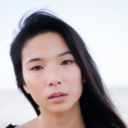 趙嘉妮 - 逃婚緣記演員 飾演Noiva Chinesa