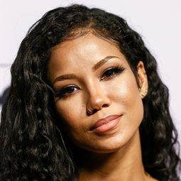 Jhené Aiko 飾演 Jhené Aiko