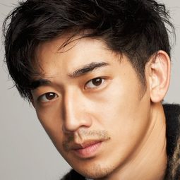 瑛太 飾演 Itakura Kakeru