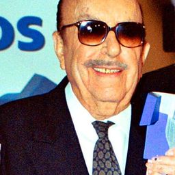 Matías Prats 飾演 Himself