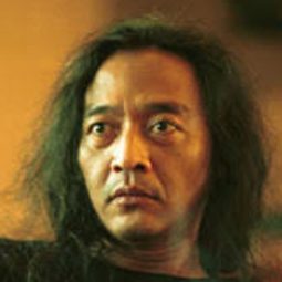 蘇吉沃·泰久 - 一國之師：佐格羅阿米諾多演員 飾演Mangoensumo