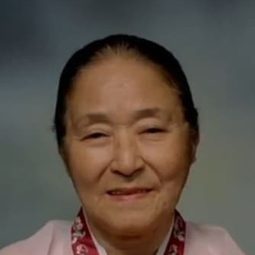 Kim Ae-ra - Out to the World演員 飾演Old Woman