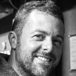 達米安·麥卡錫 - 鬼把戲導演