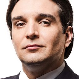 亞當‧普萊西塔 飾演 Papageno