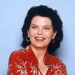 Amy Holden Jones - 我家也有貝多芬 3編劇