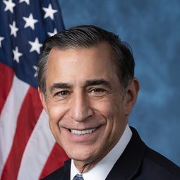 Darrell Issa - Acorn and the Firestorm演員 飾演Self (archive footage)