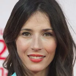 芭芭拉·葛娜加 飾演 Eva