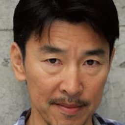 高田 裕司 - 名偵探柯南：獨眼的殘像演員 飾演Kensuke Yamato (voice)