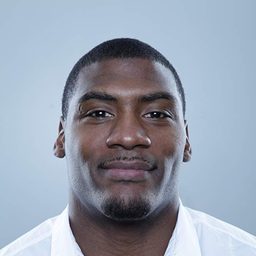 Jamall Johnson - Chateau Christmas演員 飾演Peter