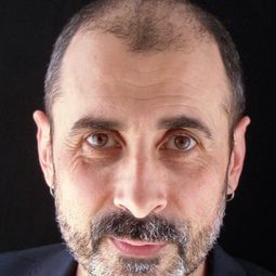 Lluis Villanueva - Fènix 11-23演員 飾演Emilio