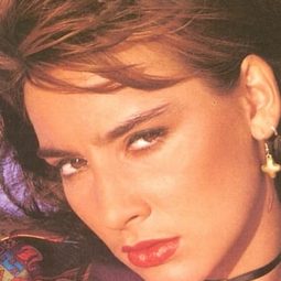 Rosa Caracciolo - A片男神演員 飾演Self