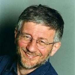 Giovanni Bissaca - The Entrepreneur演員 飾演Saverio