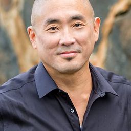 Garret Sato 飾演 Kul Jae Sung