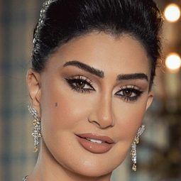 Ghada Abdel Razek 飾演 