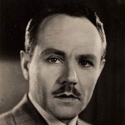 Charles Ruggles - 天堂艷史演員 飾演The Major